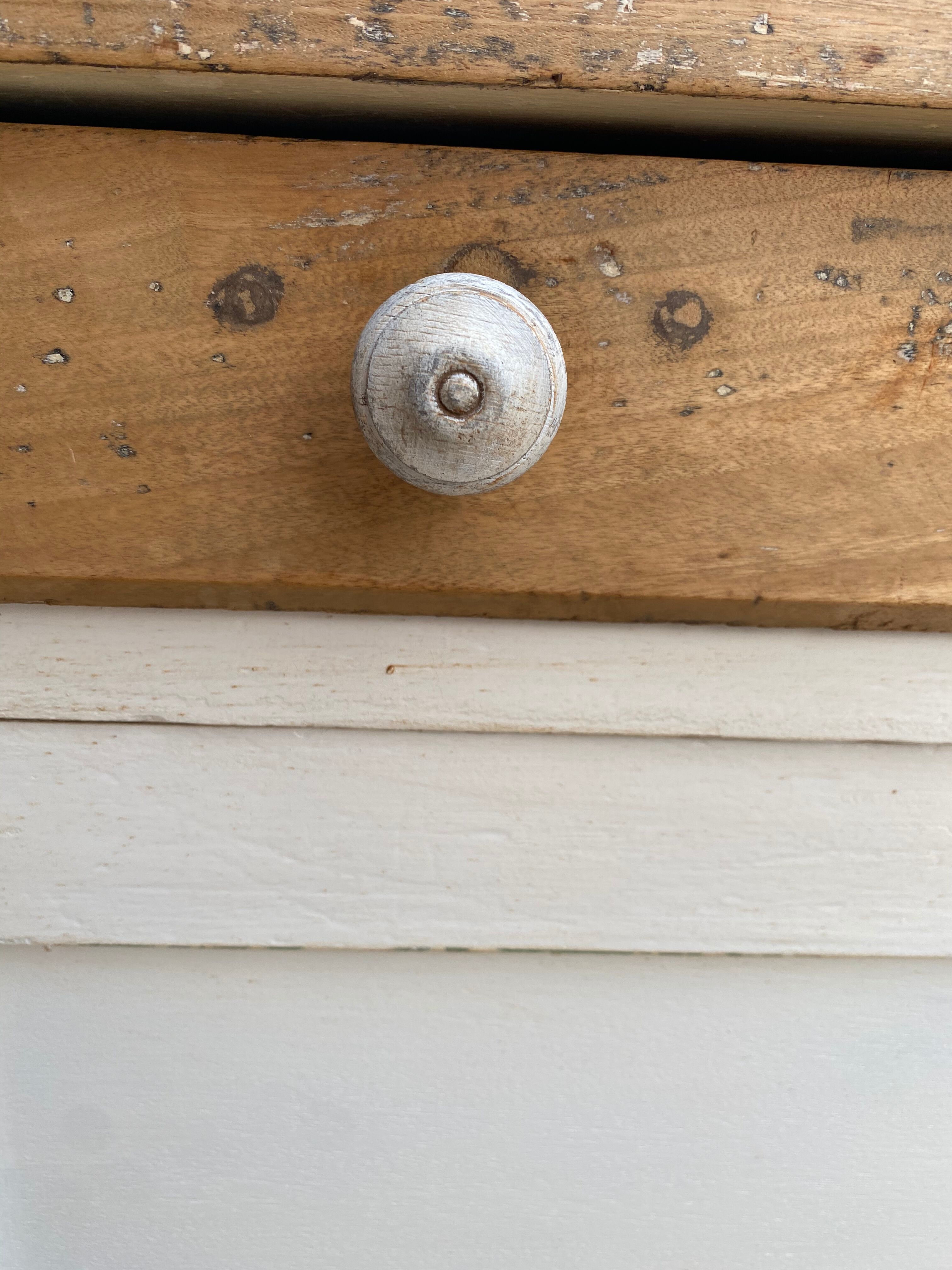 Parisian buffet patinated