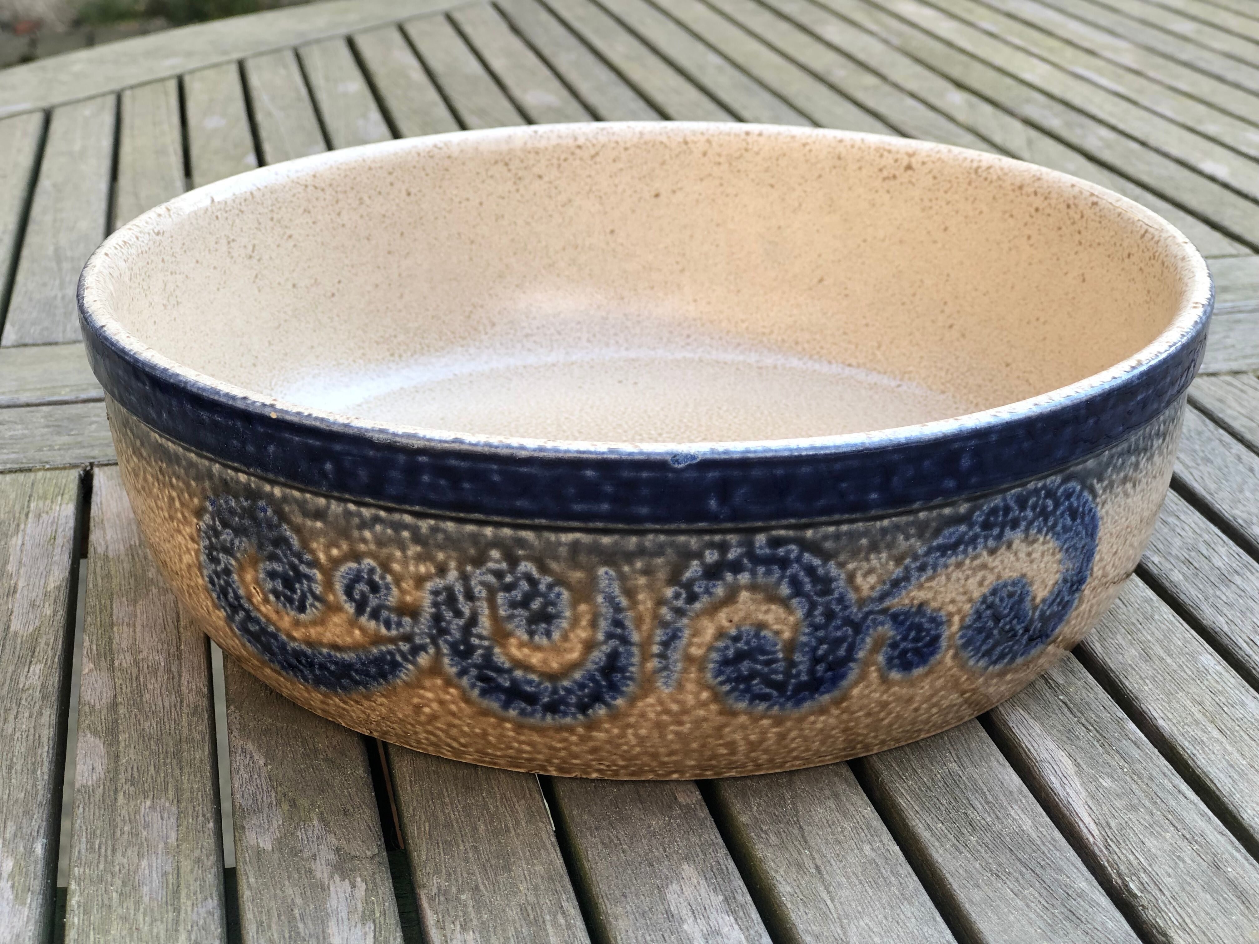 Betschdorf sandstone dish