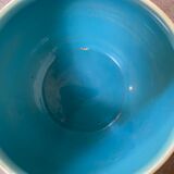 Slip pot vase
