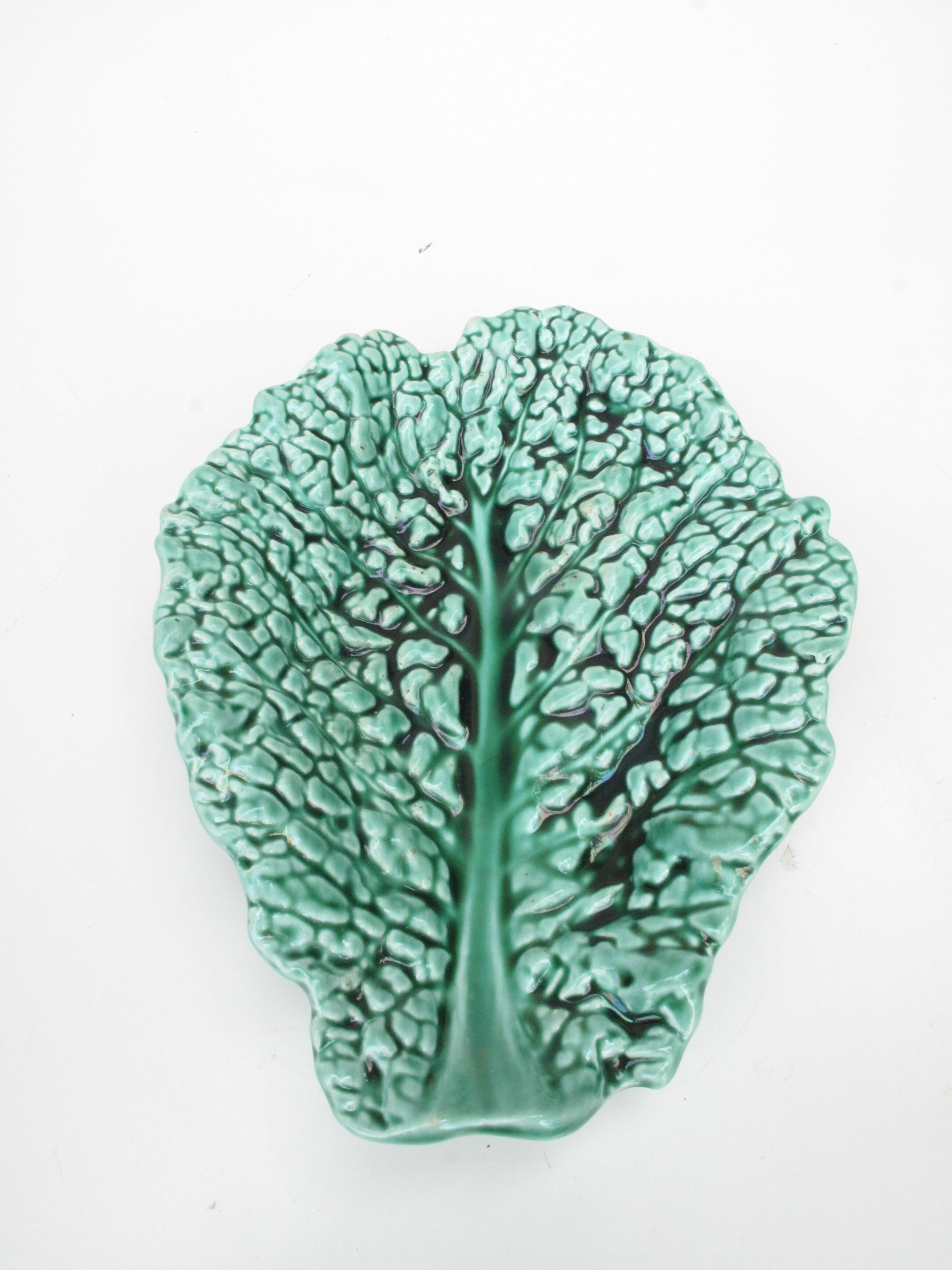 Ceramic dish Sarreguemines cabbage leaf