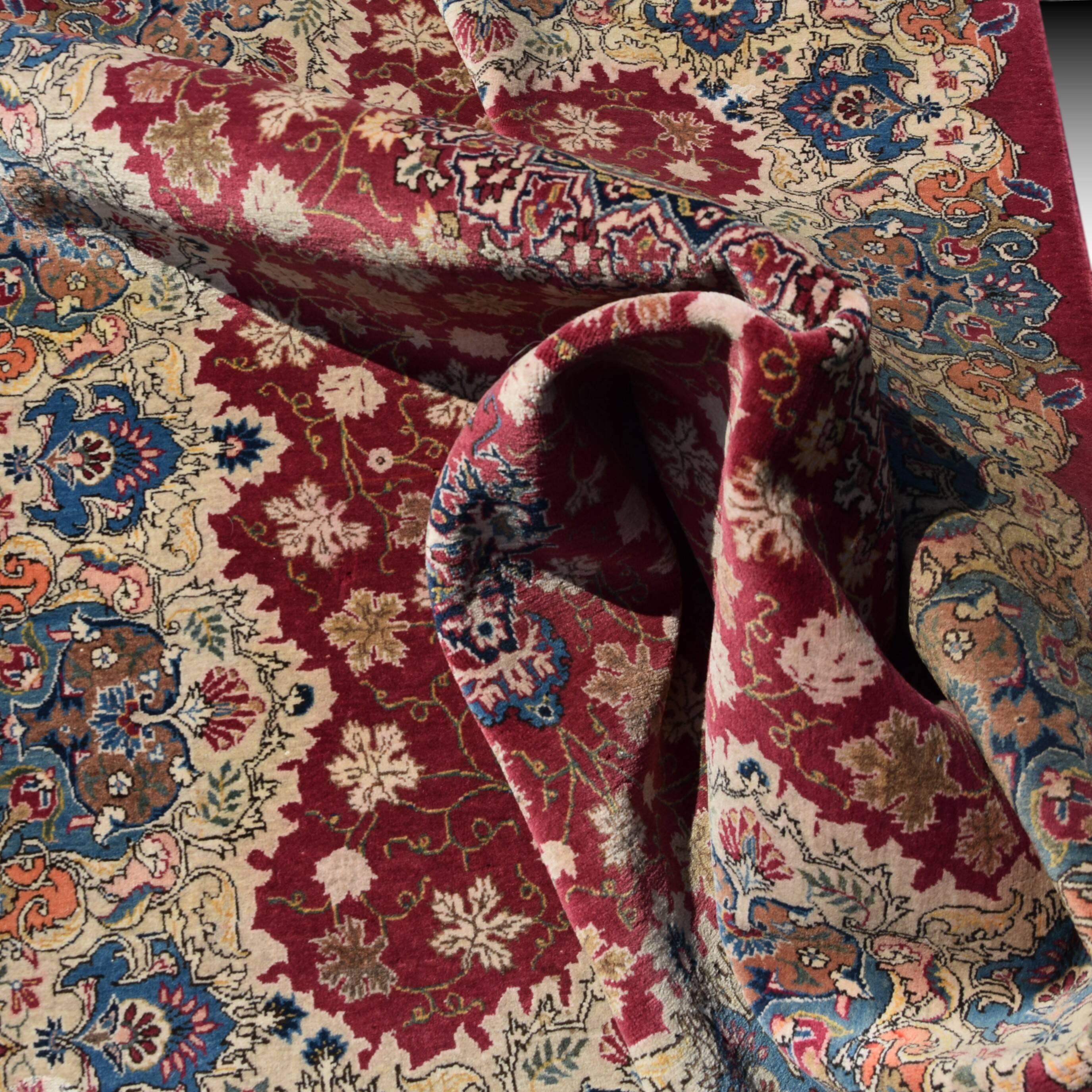 Oriental Iran Rug, Kashan Persian - 2.15 x 1.42 Meters