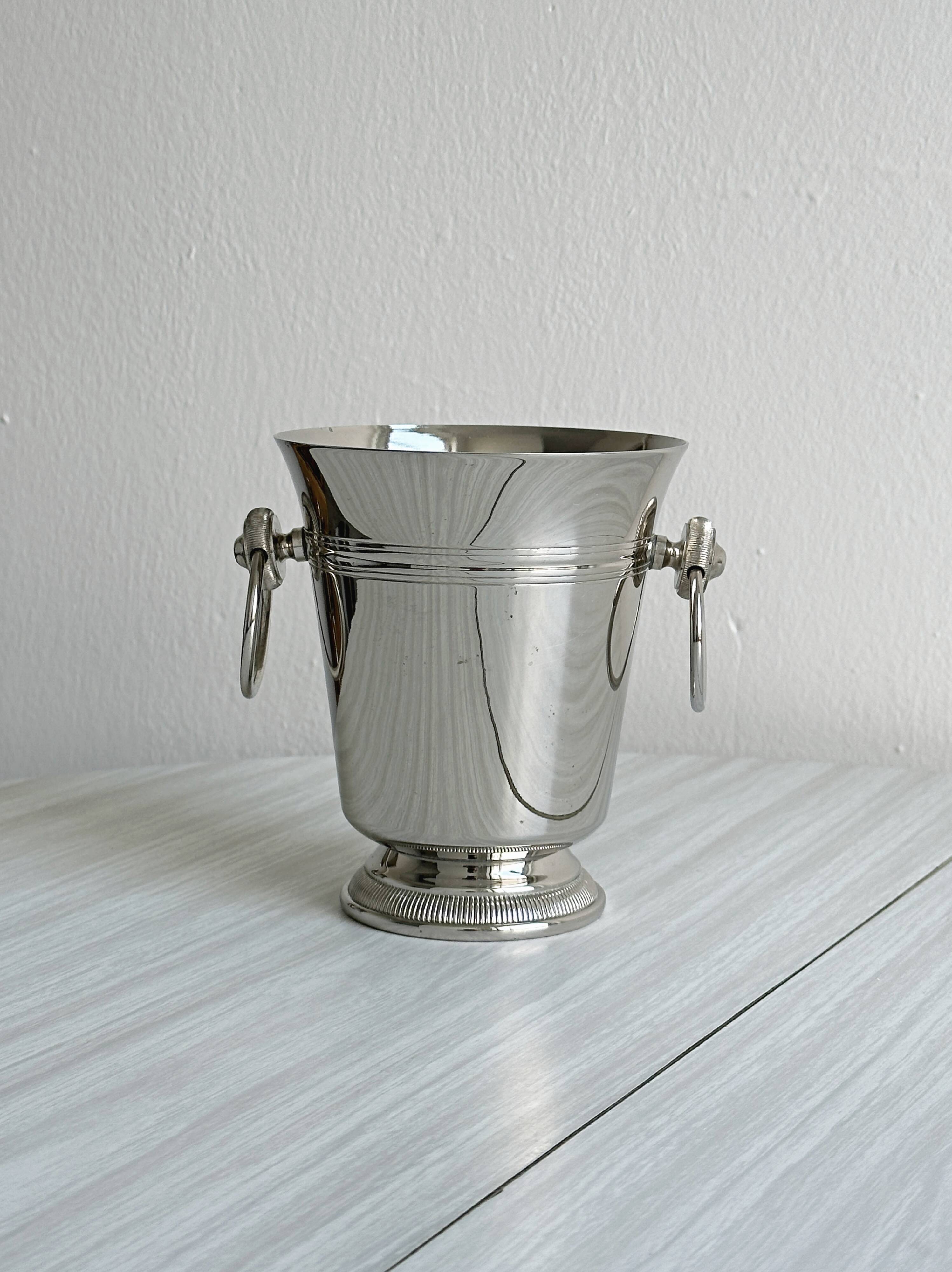 Small silver metal ice bucket
