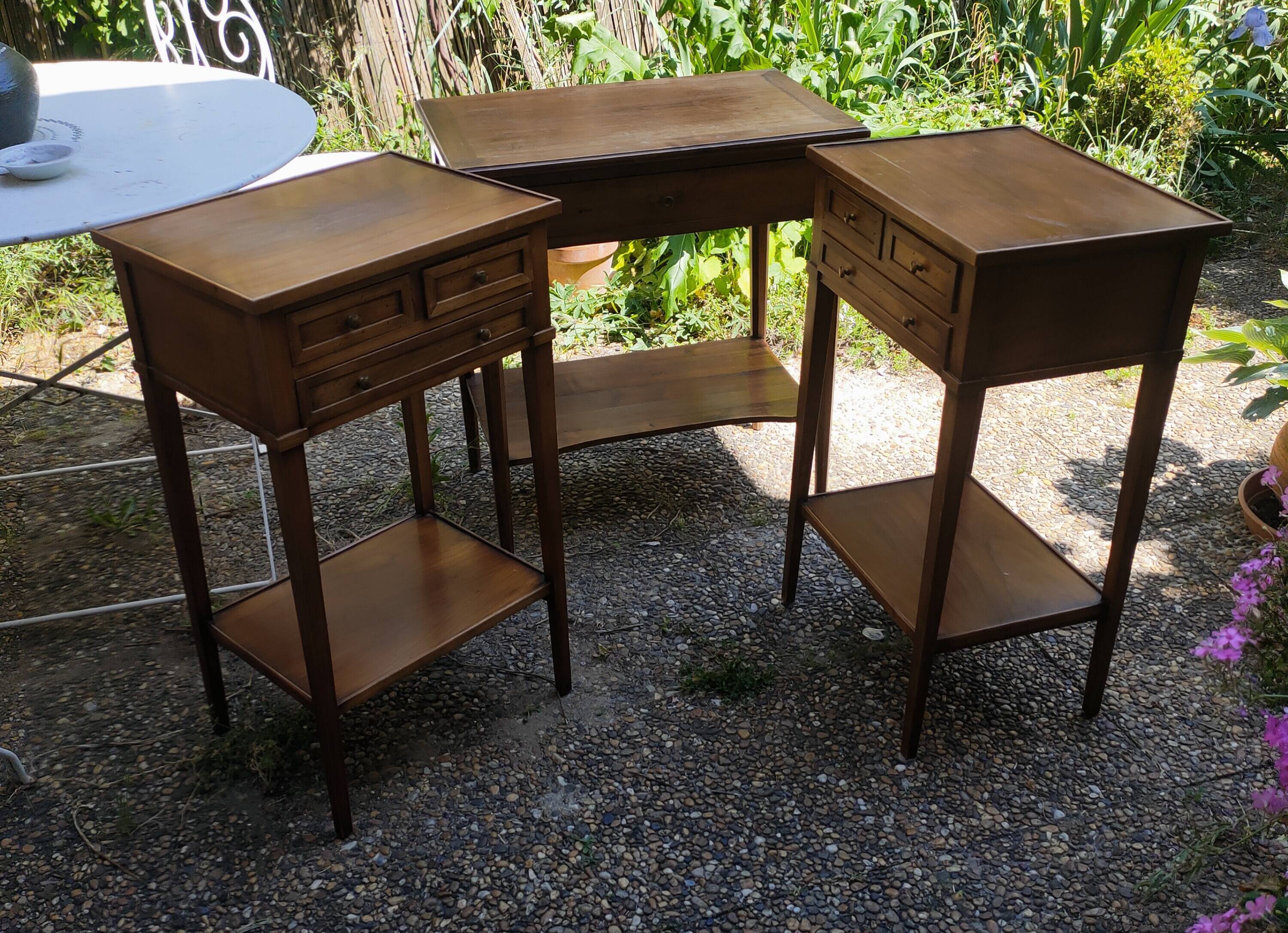 small desk and matching nightstands