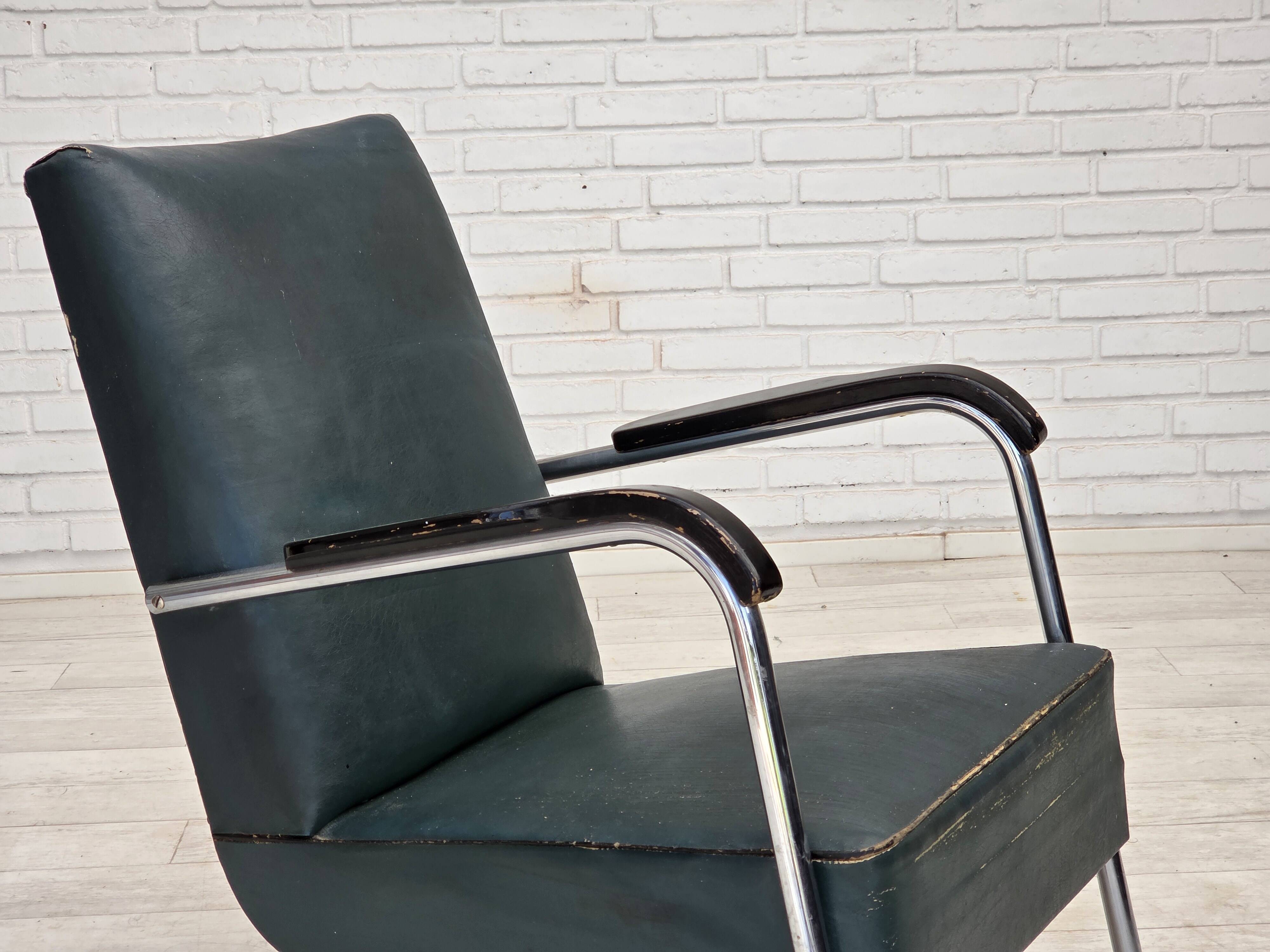 1950s, Scandinavian armchair in Bauhaus style, original condition.