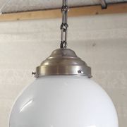 Suspension design Bauhaus globe opaline (diam: 20 cm) - mid 20th century