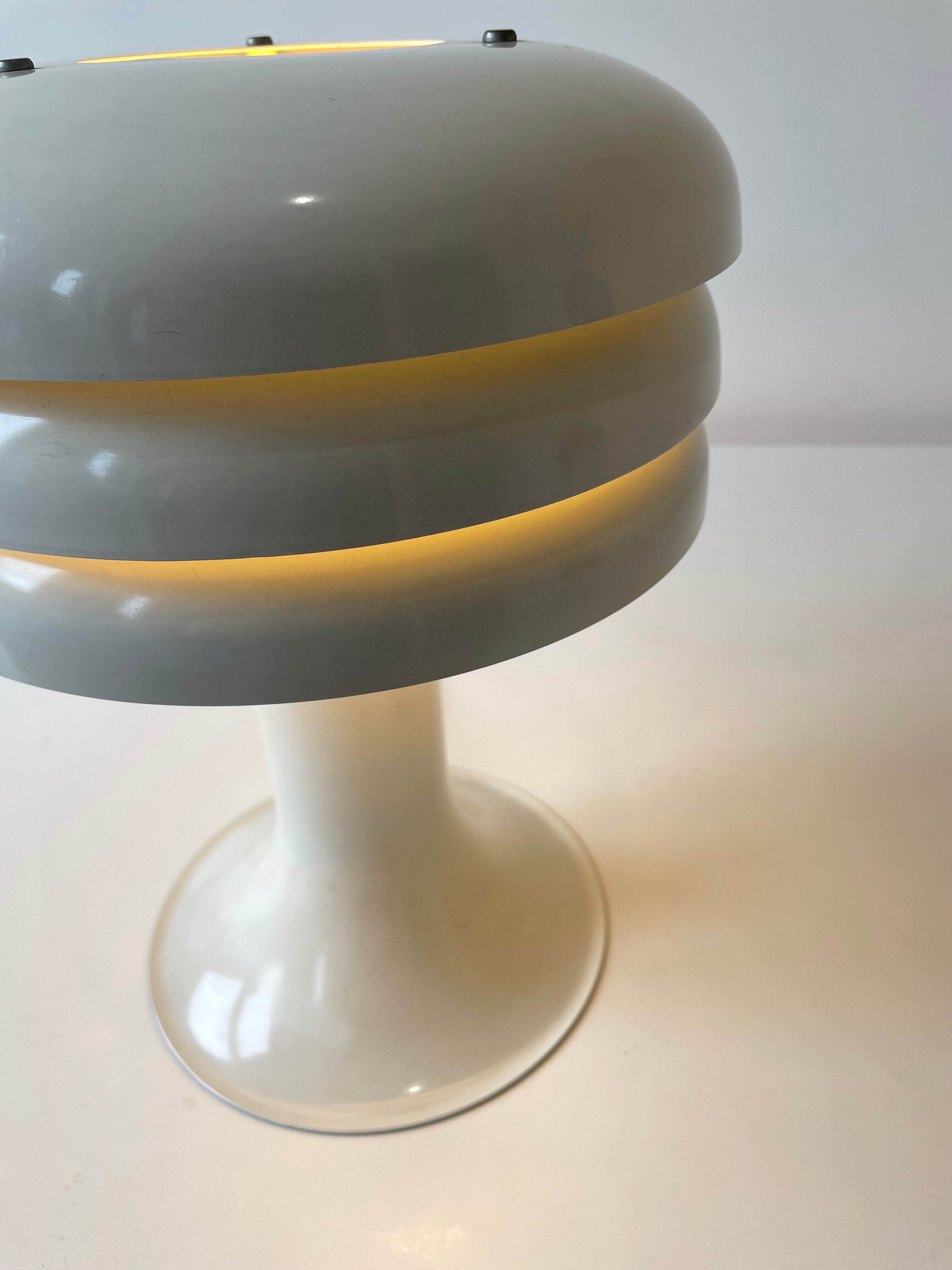 Lampe BN 25 par Hans Agne Jakobsson, Markaryd