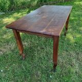 Restaurant table