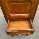 Commode en bois massif Louis XV chiffonnier