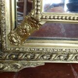 Miroir XIXème à parcloses, stuc doré - 131x83cm
