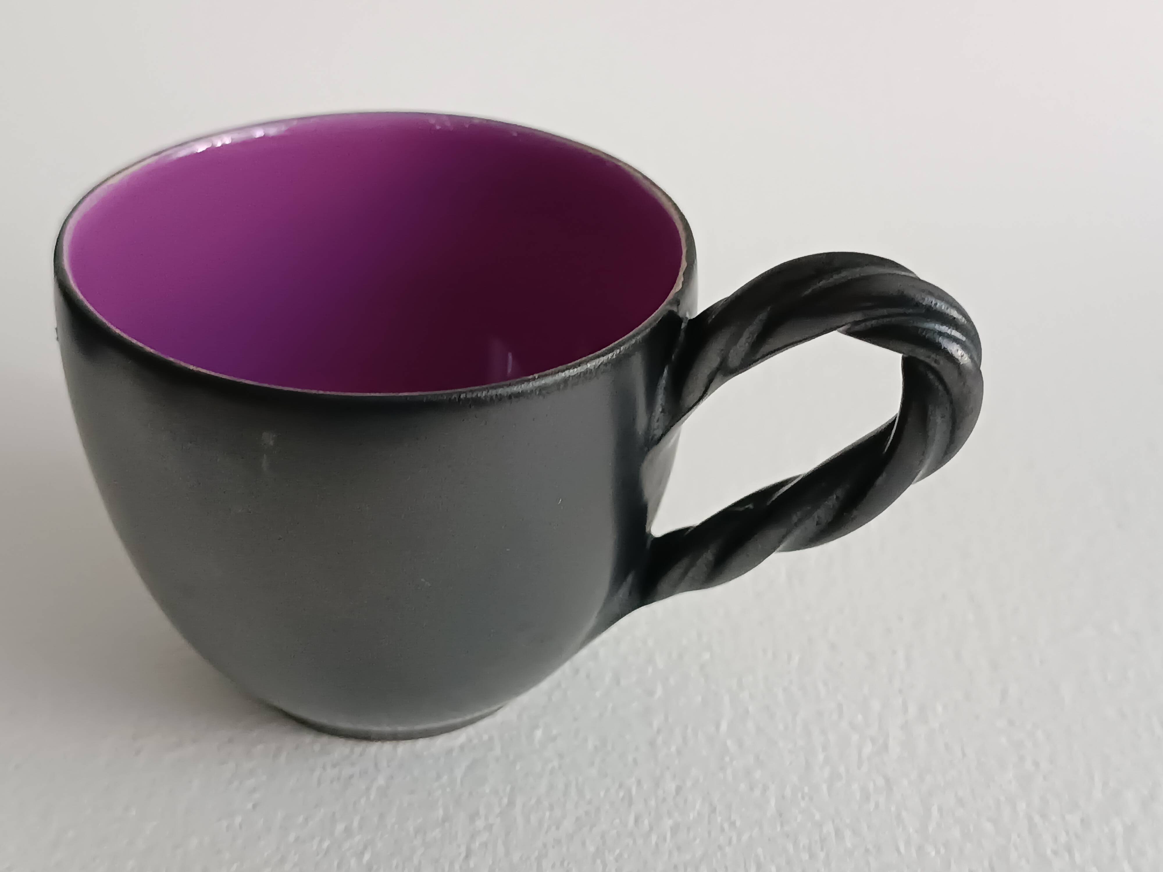 Ensemble de six tasses et leur soucoupe en céramique Monica Ceram Vallauris