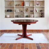 Baumann style extendable round dining table