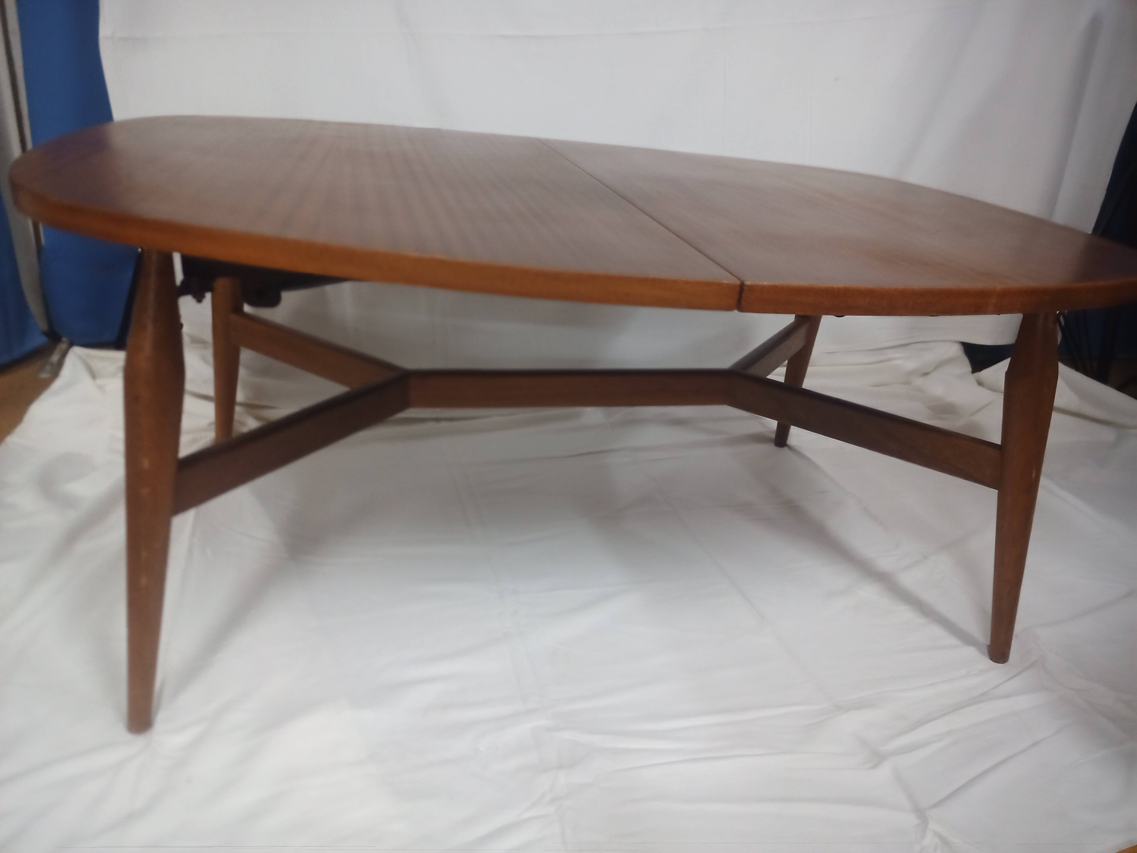 Table basse scandinave relevable smorrebrod