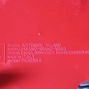 Pair of red Giano Vano bedside tables / side tables by Emma Gismondi for Artemide