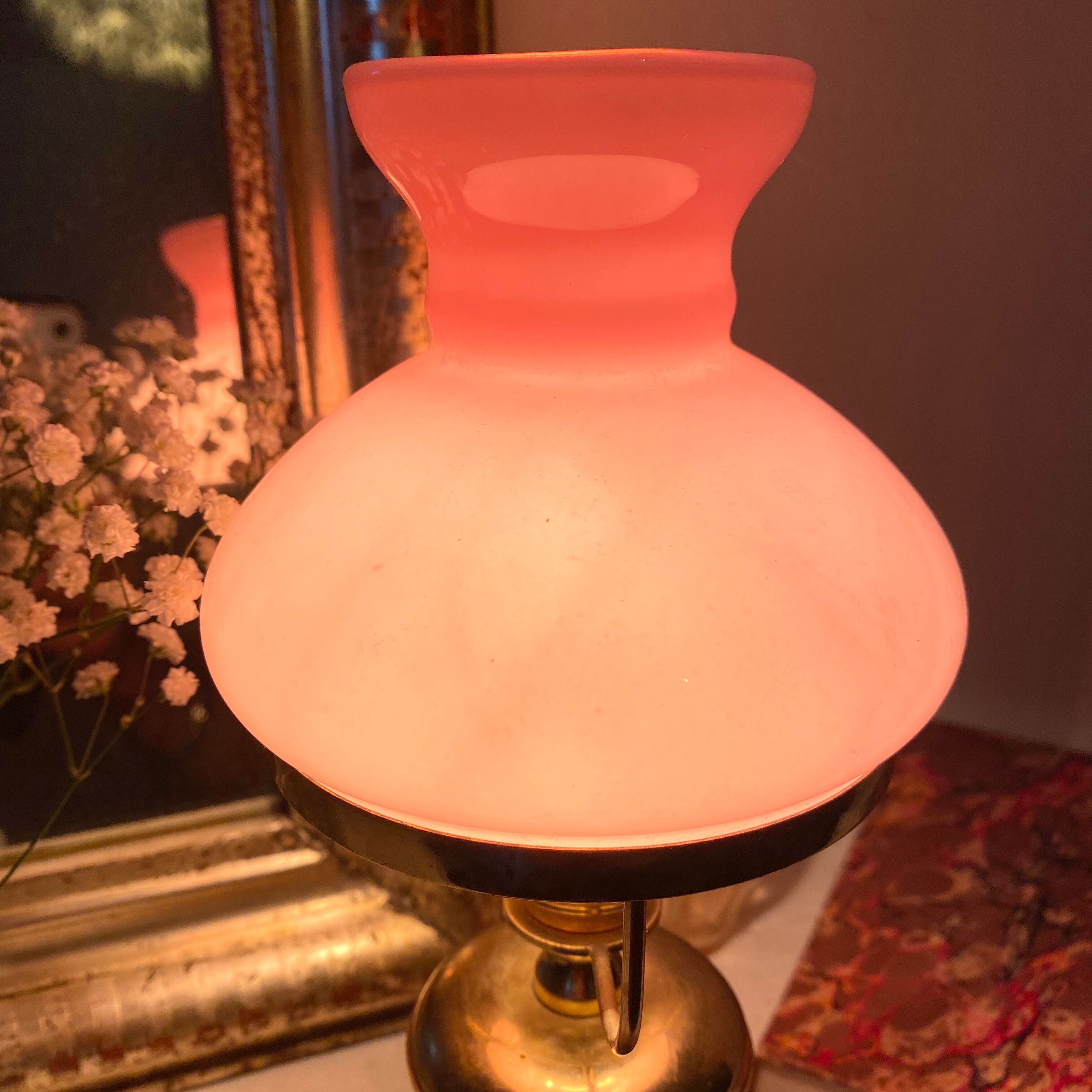 Lampe vintage rose et dorée