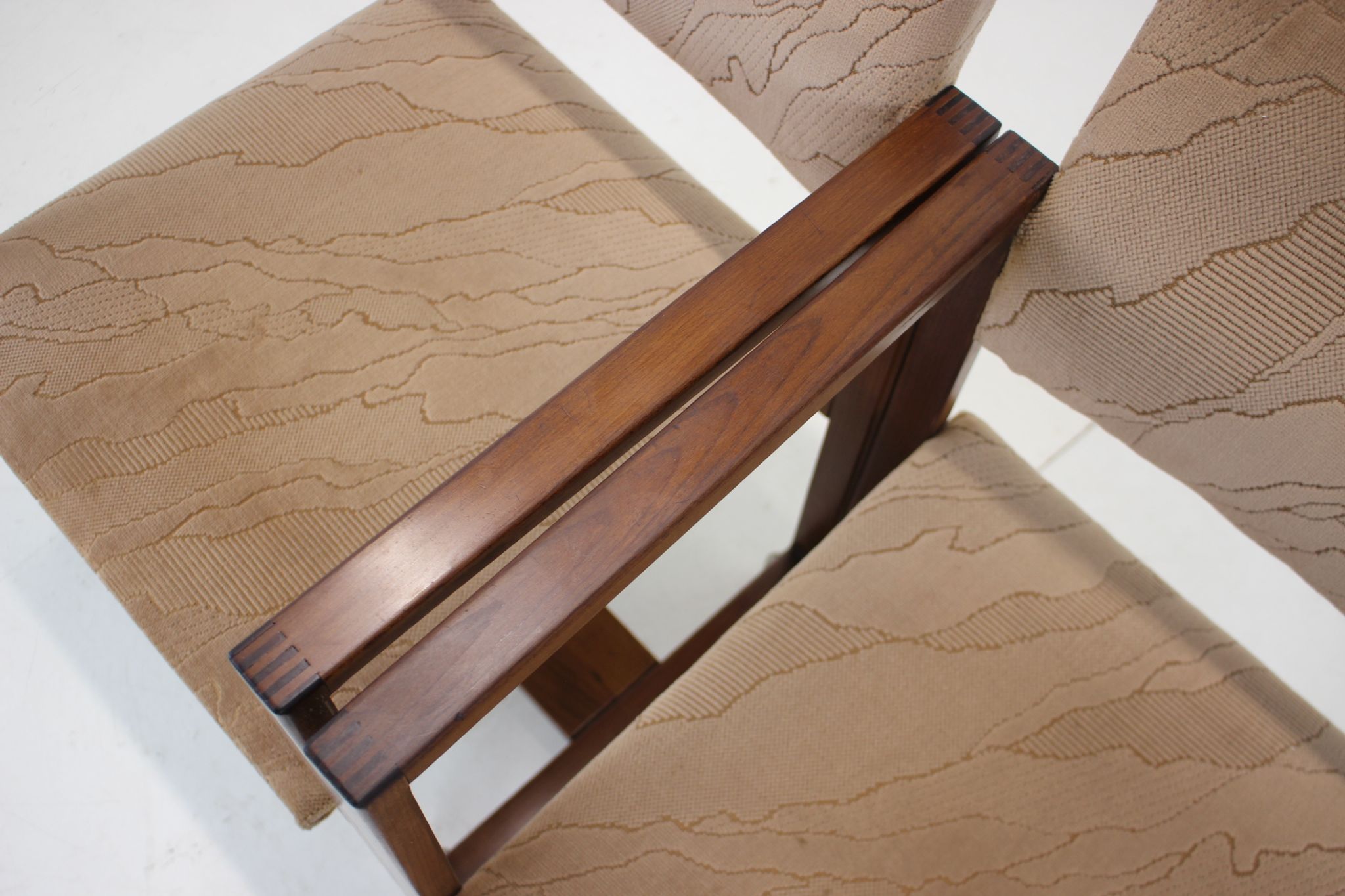 Paire de chaises ou fauteuils Tchécoslovaquie, années 1980
