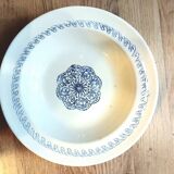 Set of 4 mismatched blue Terre de Fer soup plates