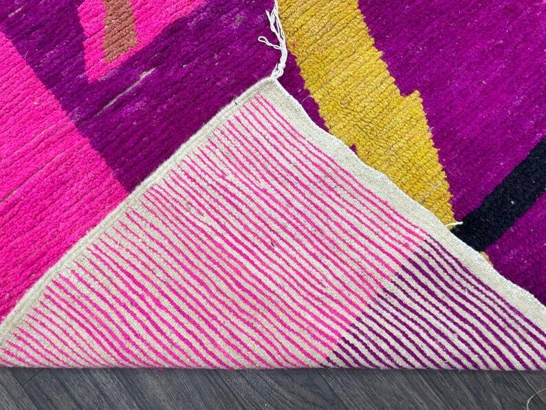 Handmade Beni Ouraine rug, size 150 x 250 cm