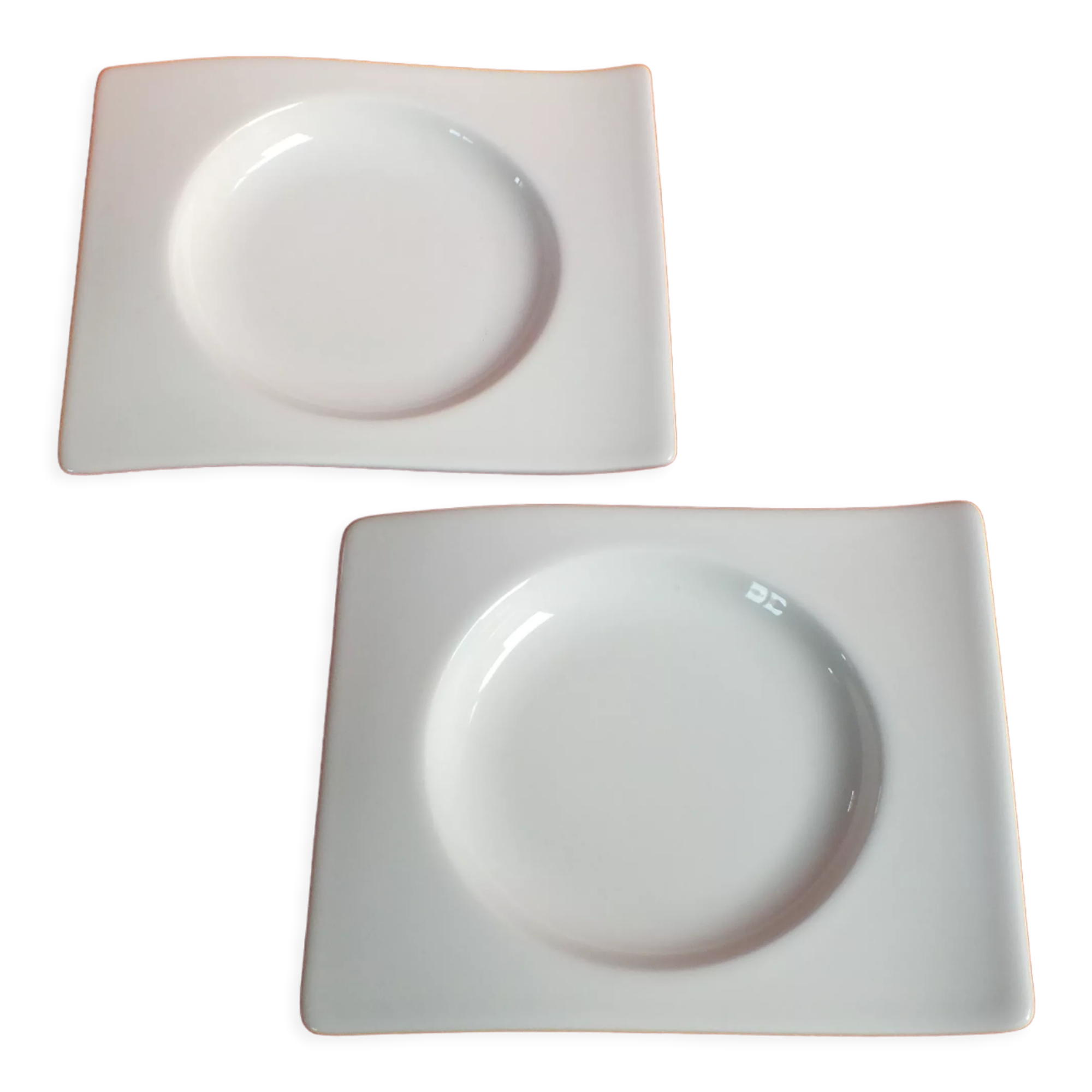 Duo of Villeroy and Boch New Wave Hotwave cups