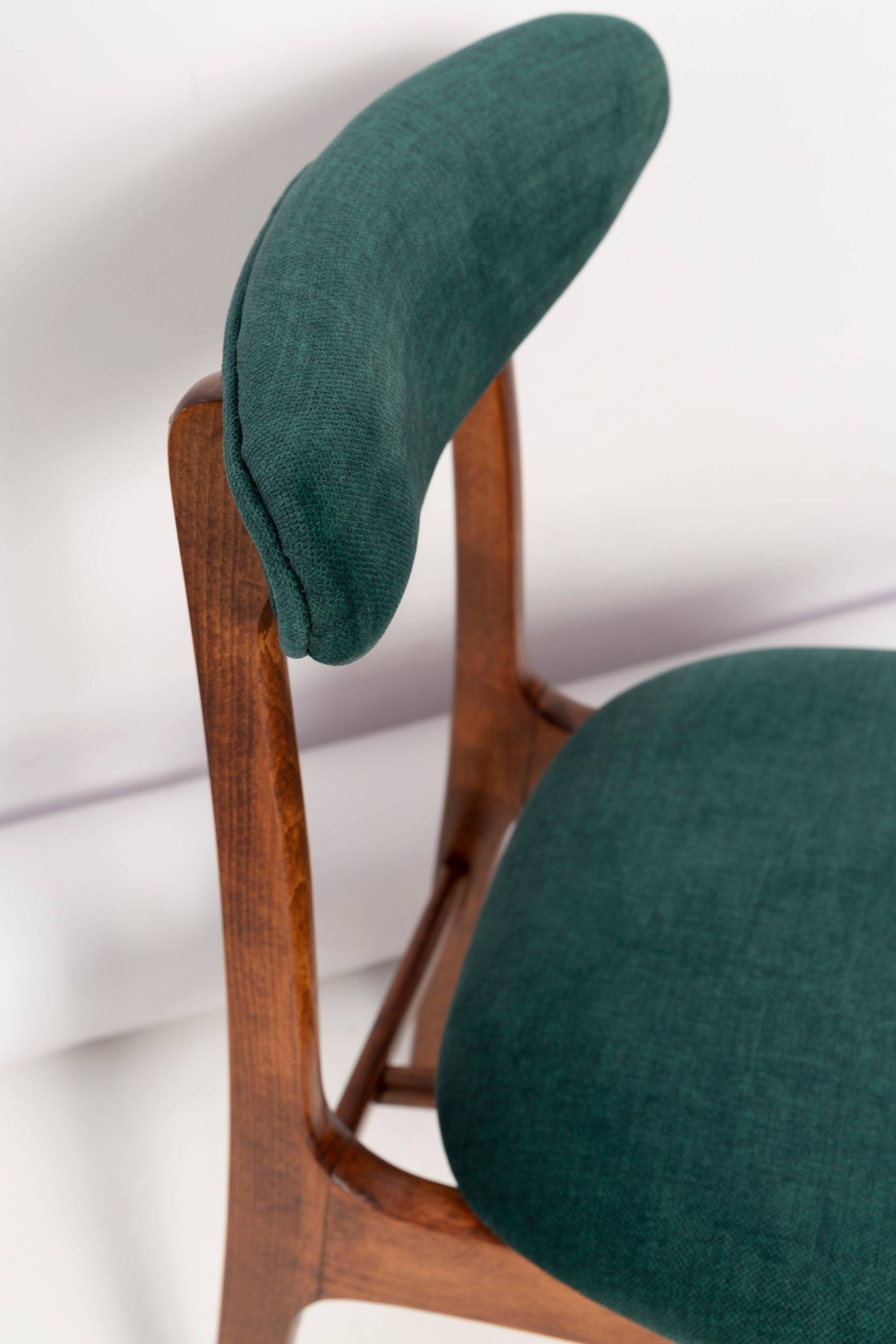Green velvet Mid-Century chair designed by Rajmund Hałas, Poland, 1960s.