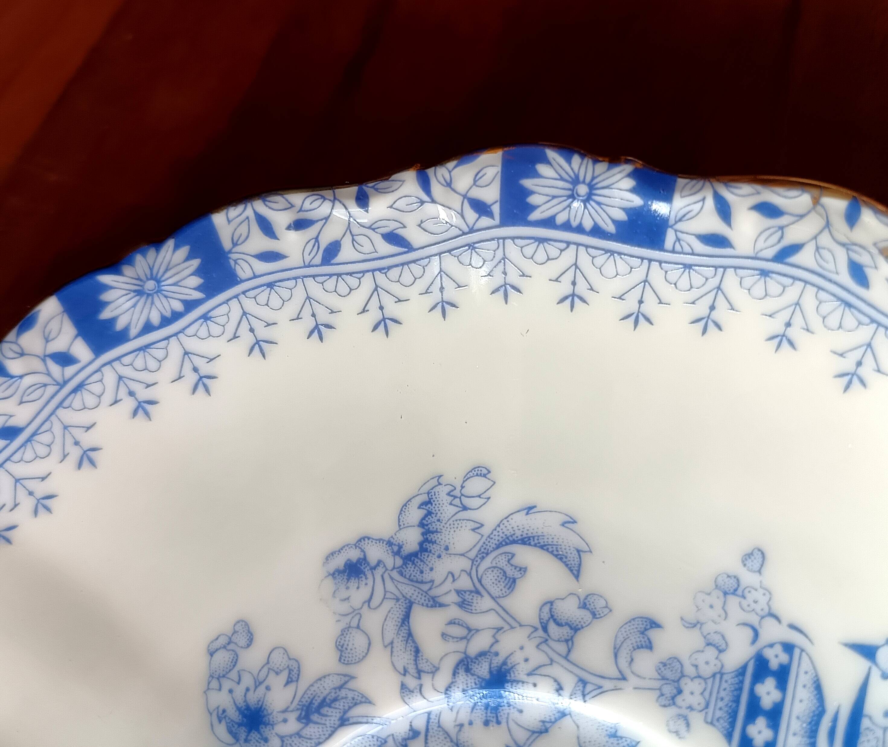 Vintage theresia pattern porcelain coffee cup and sugar bowl set, seltmann