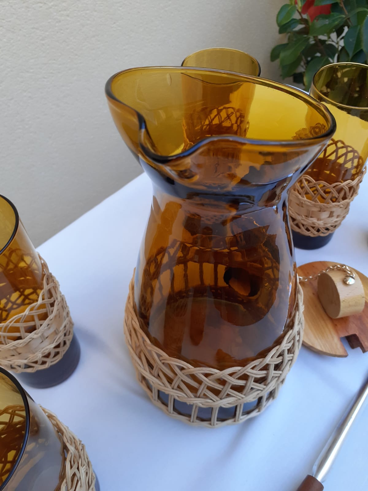 Vintage orangeade service