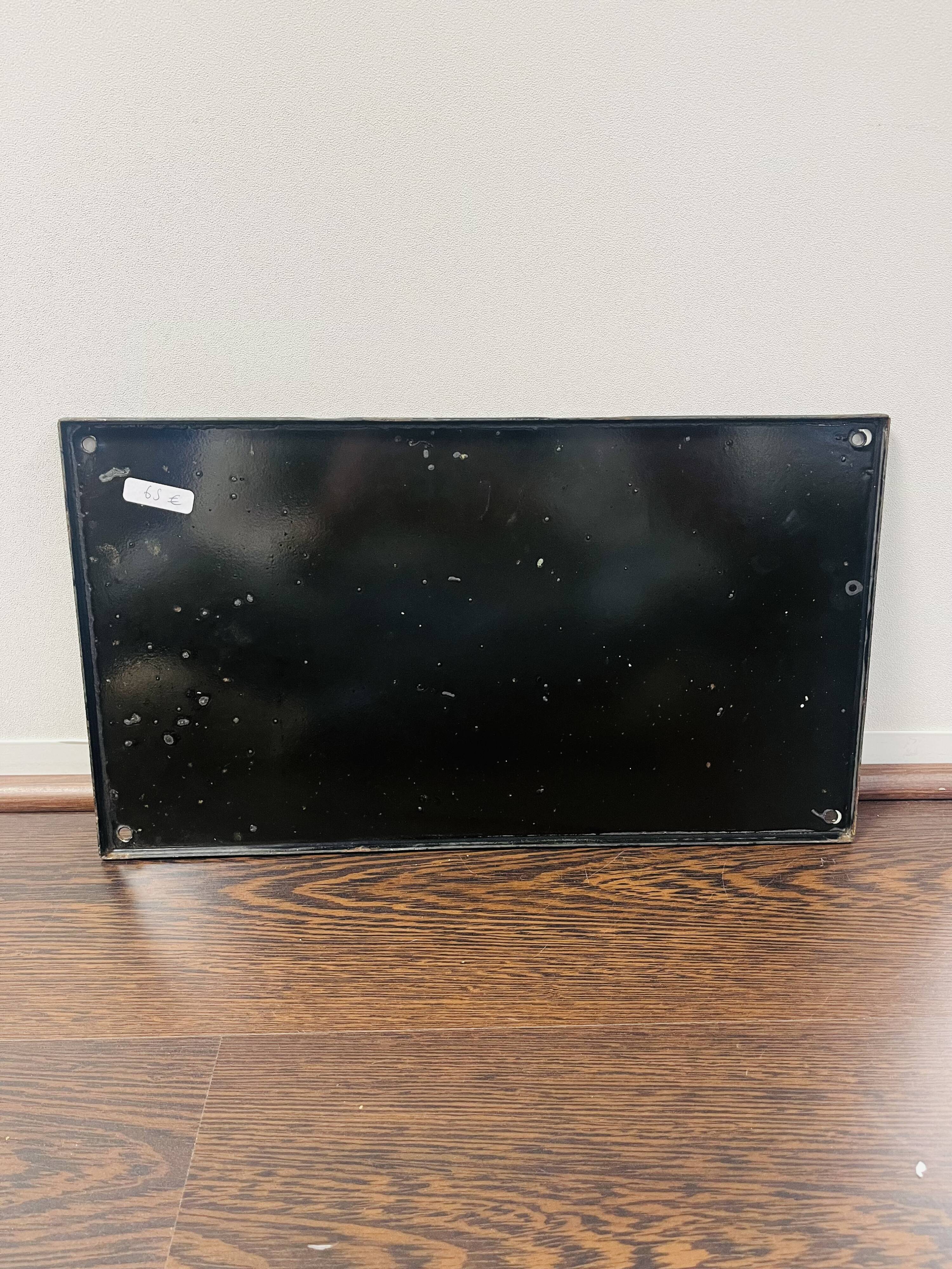 Enamelled street sign "place de strasbourg"