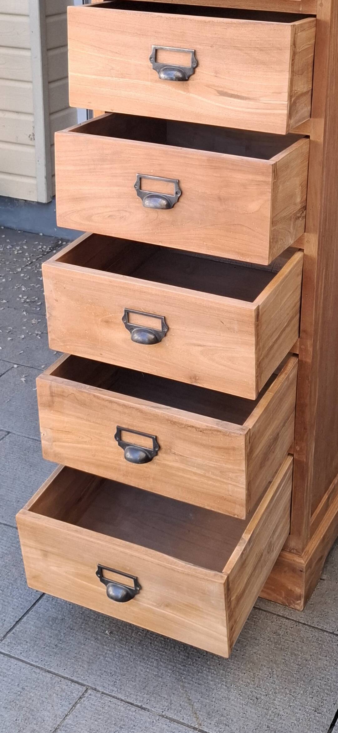 Column furniture and filing