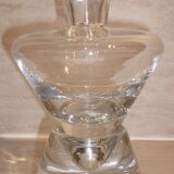 Wine decanter with cork on crystal base