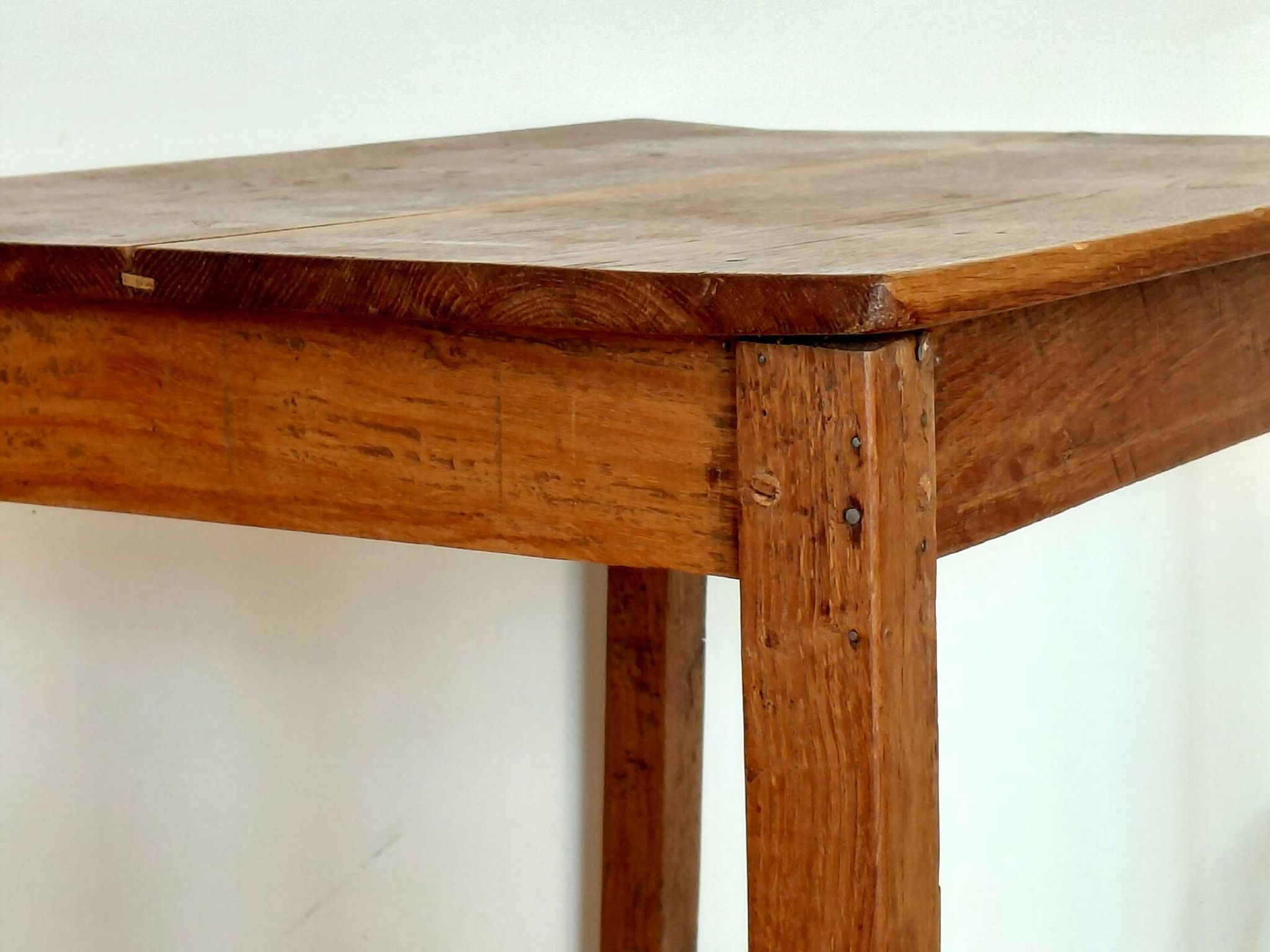 Table ancienne en chêne massif-belle patine naturelle