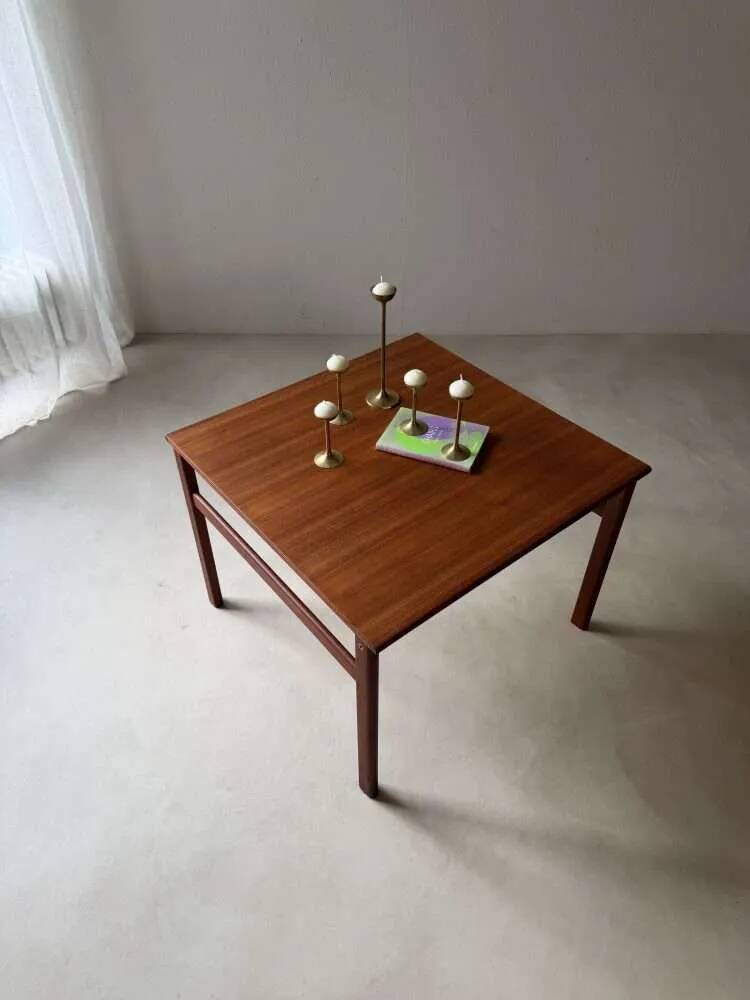 Table basse en teck Alf Svensson années 60 design mid-century