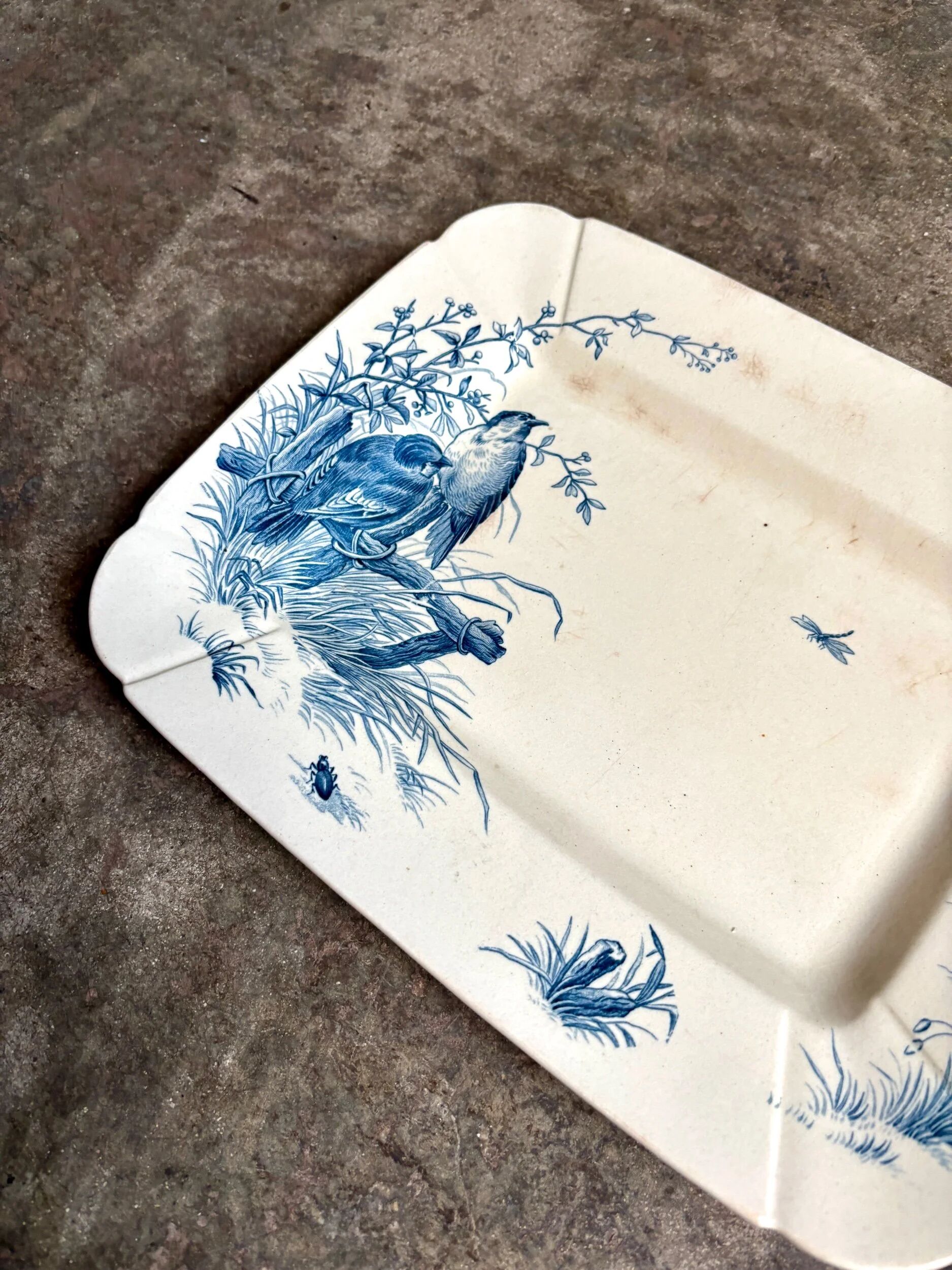 Small rectangular Gien dish in blue ironstone, "Birds" service from around 1870.