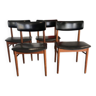Suite of 4 Scandinavian chairs by S. Chrobat for Sax