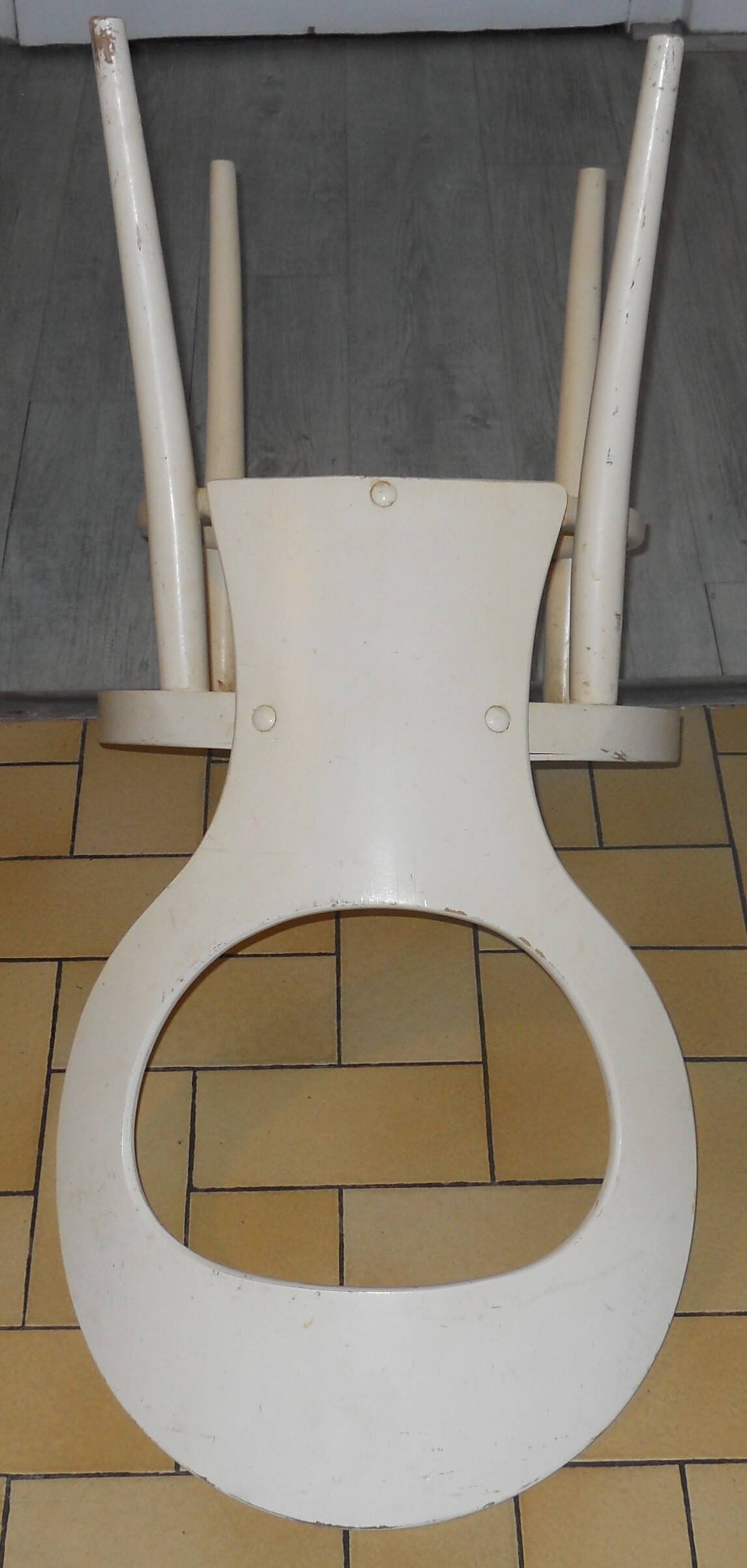 Baumann seagull chair