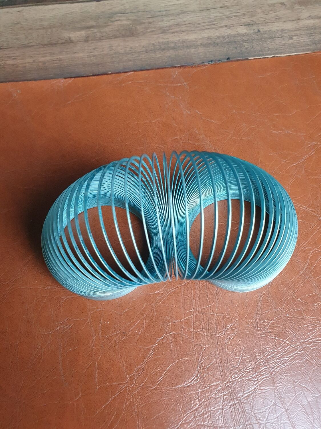 Slinky metal spring toy