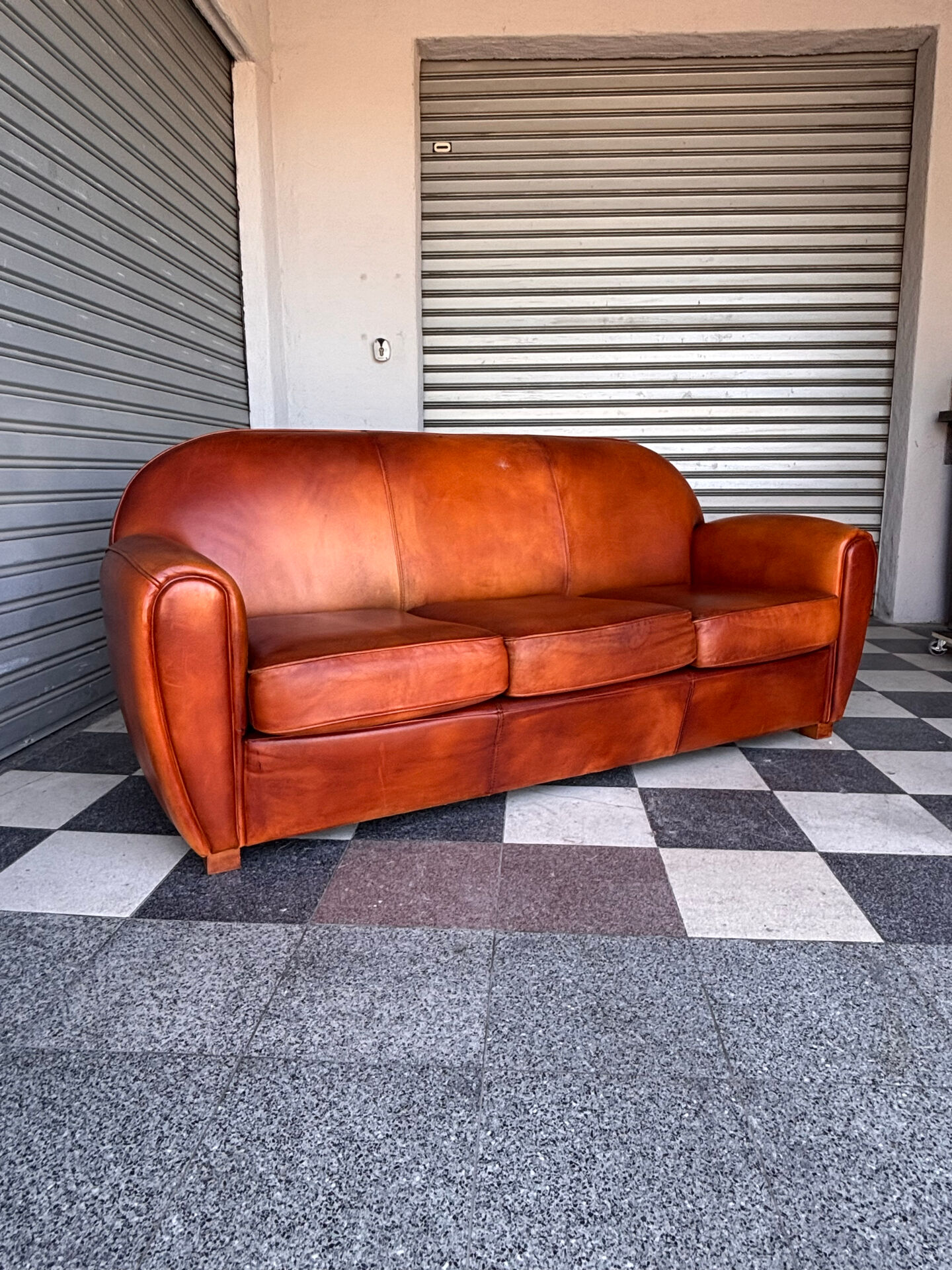 Canapé club vintage en cuir
