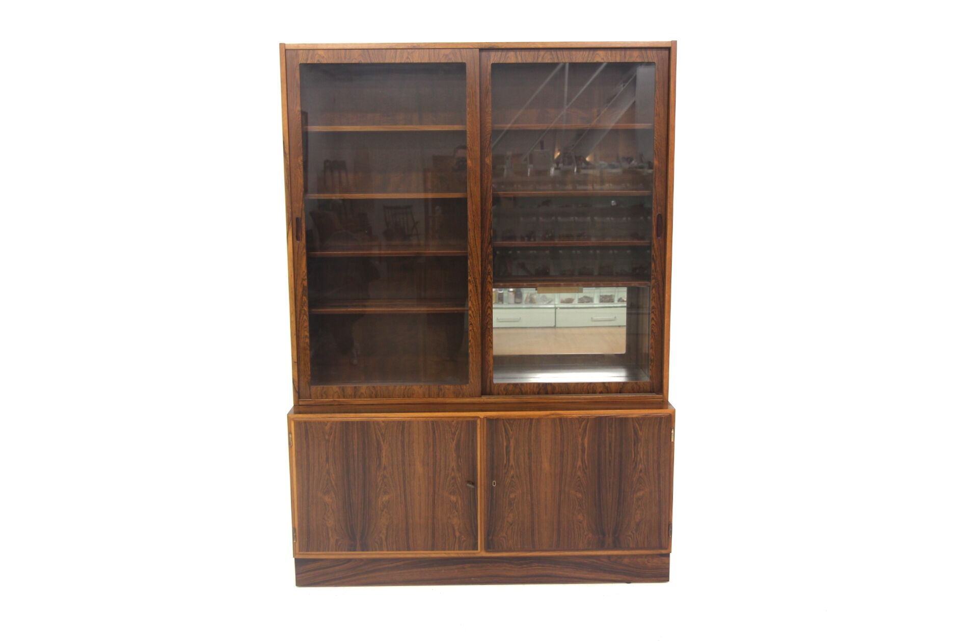Rosewood cabinet/display case, Poul Hundevad, Denmark, 1960
