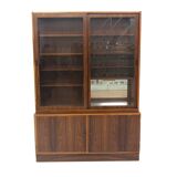 Rosewood cabinet/display case, Poul Hundevad, Denmark, 1960