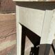 Table d'appoint en sapin vintage shabby chic