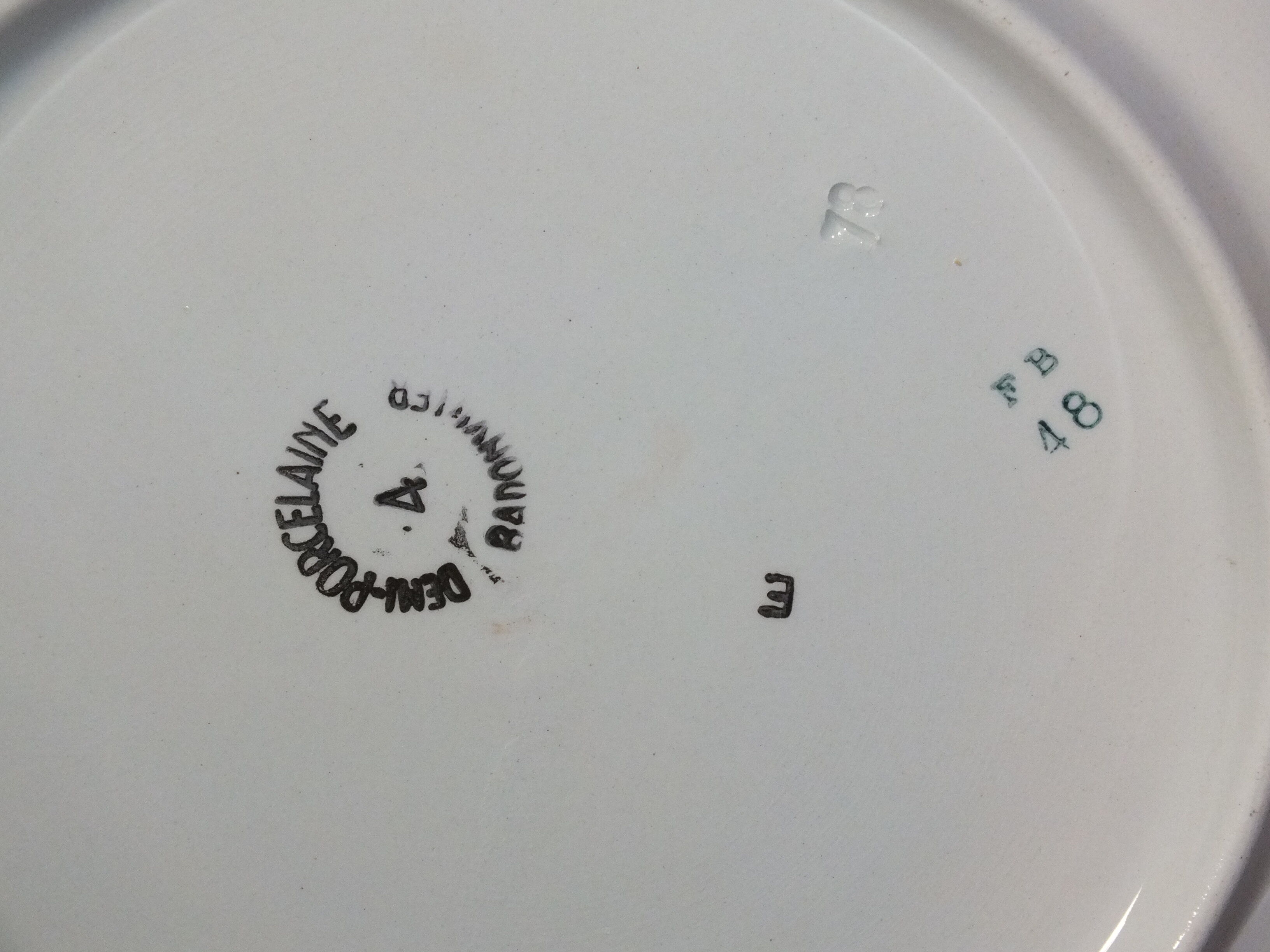 Badonviller half porcelain vintage dish