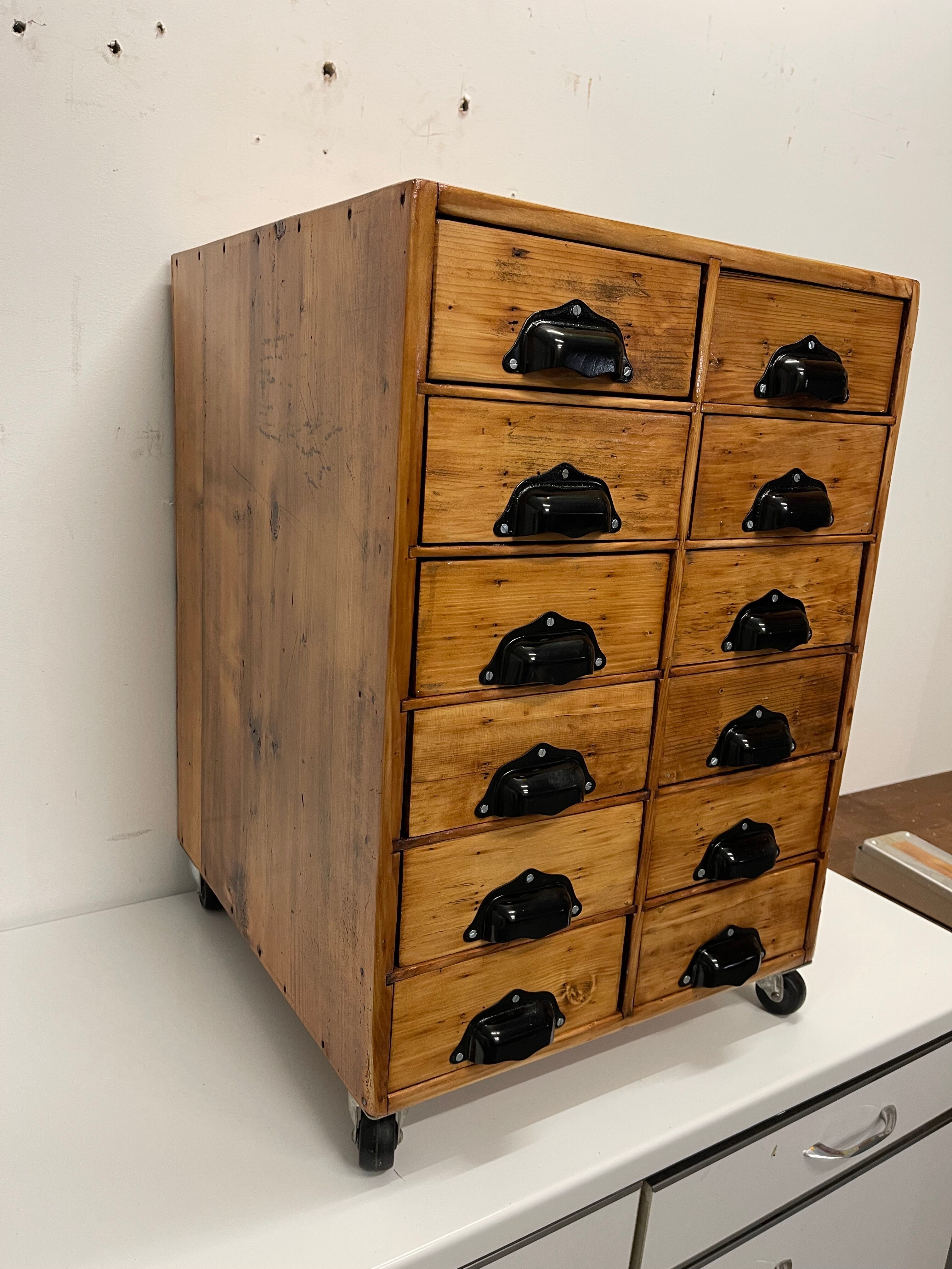 Trade furniture 12 drawers