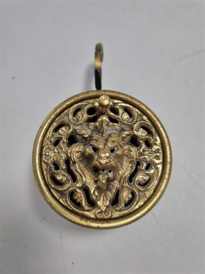 Lion head incense burner