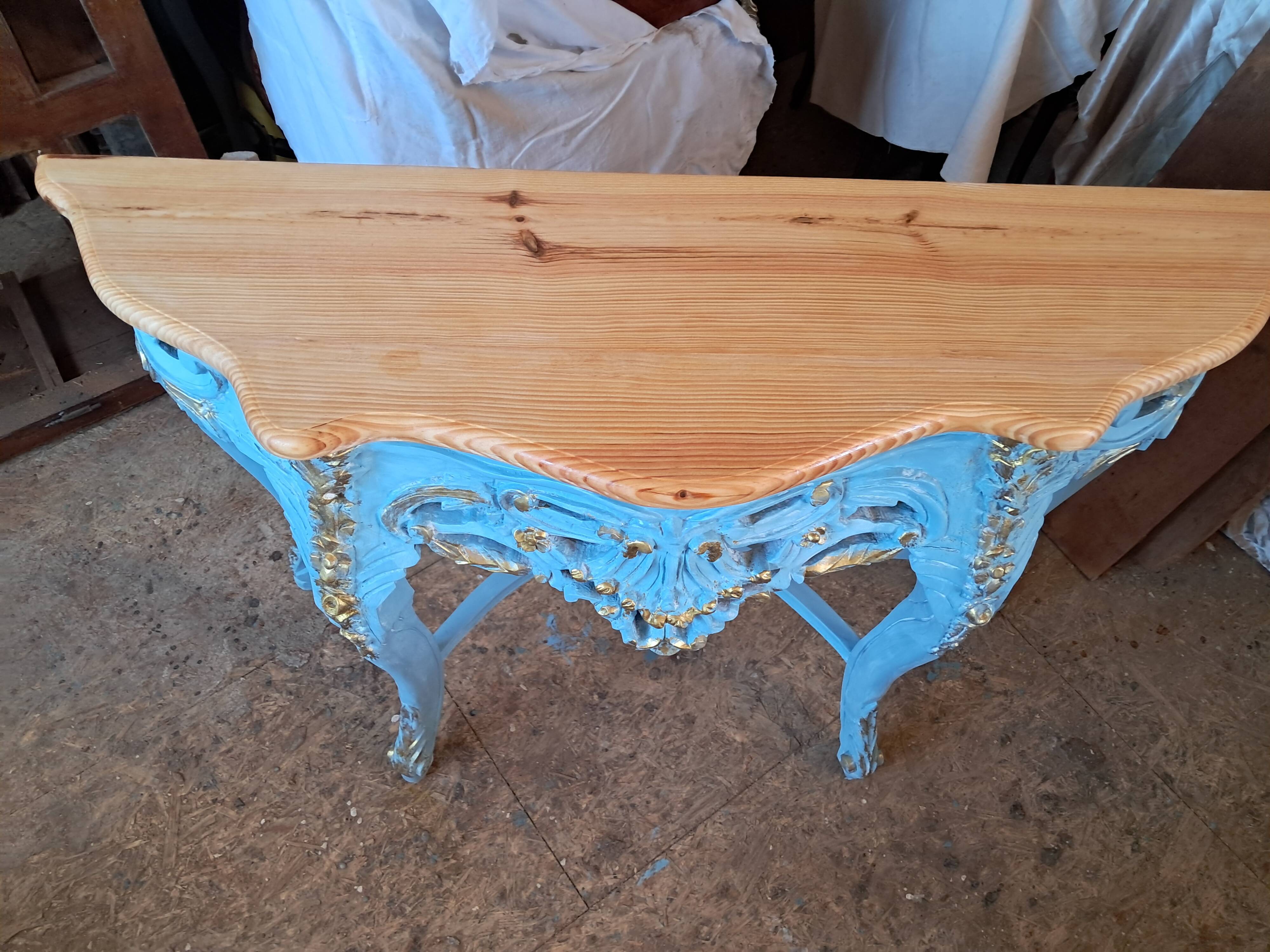 painted console