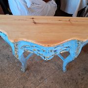 painted console