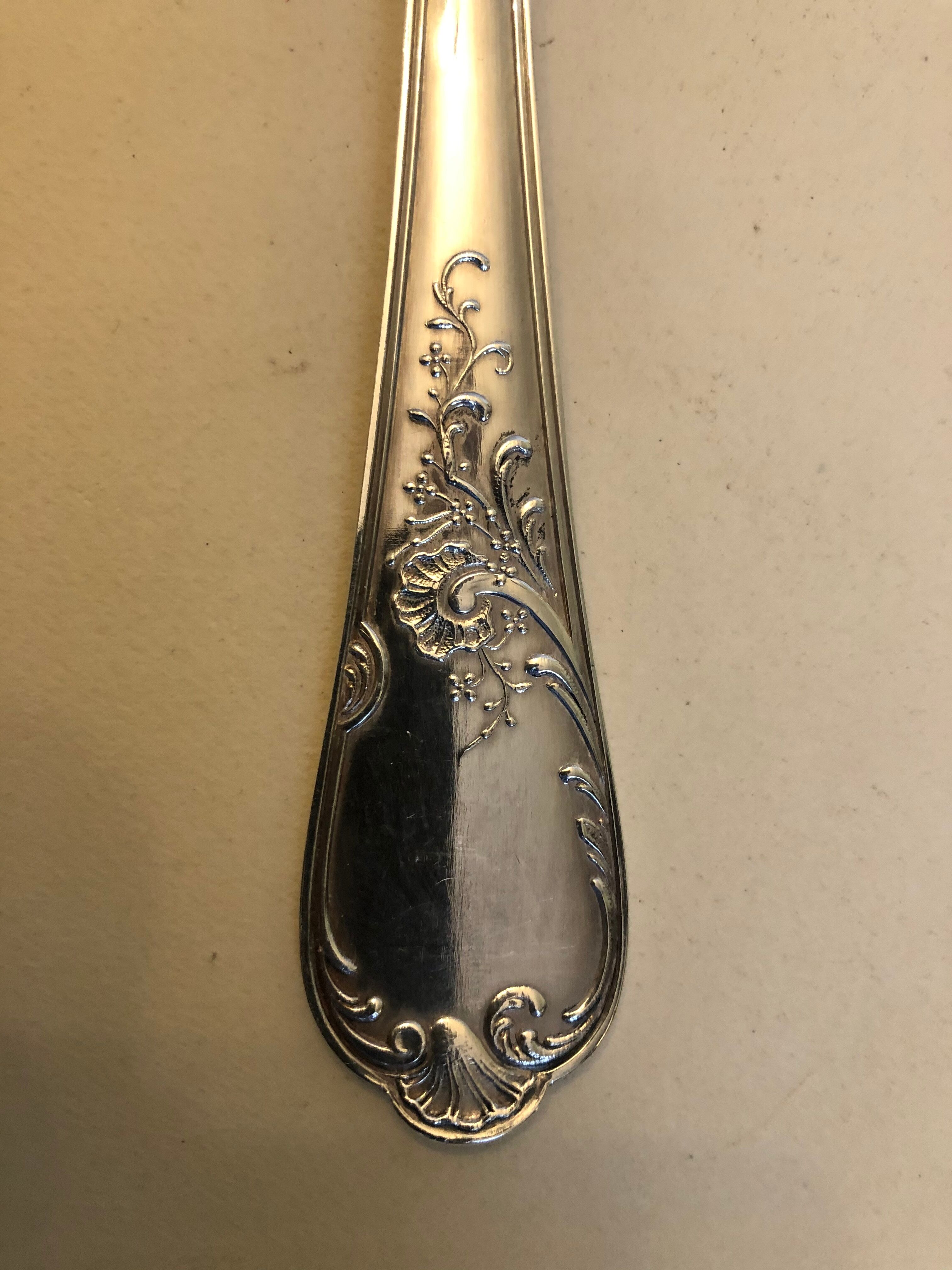 Silver metal service covers