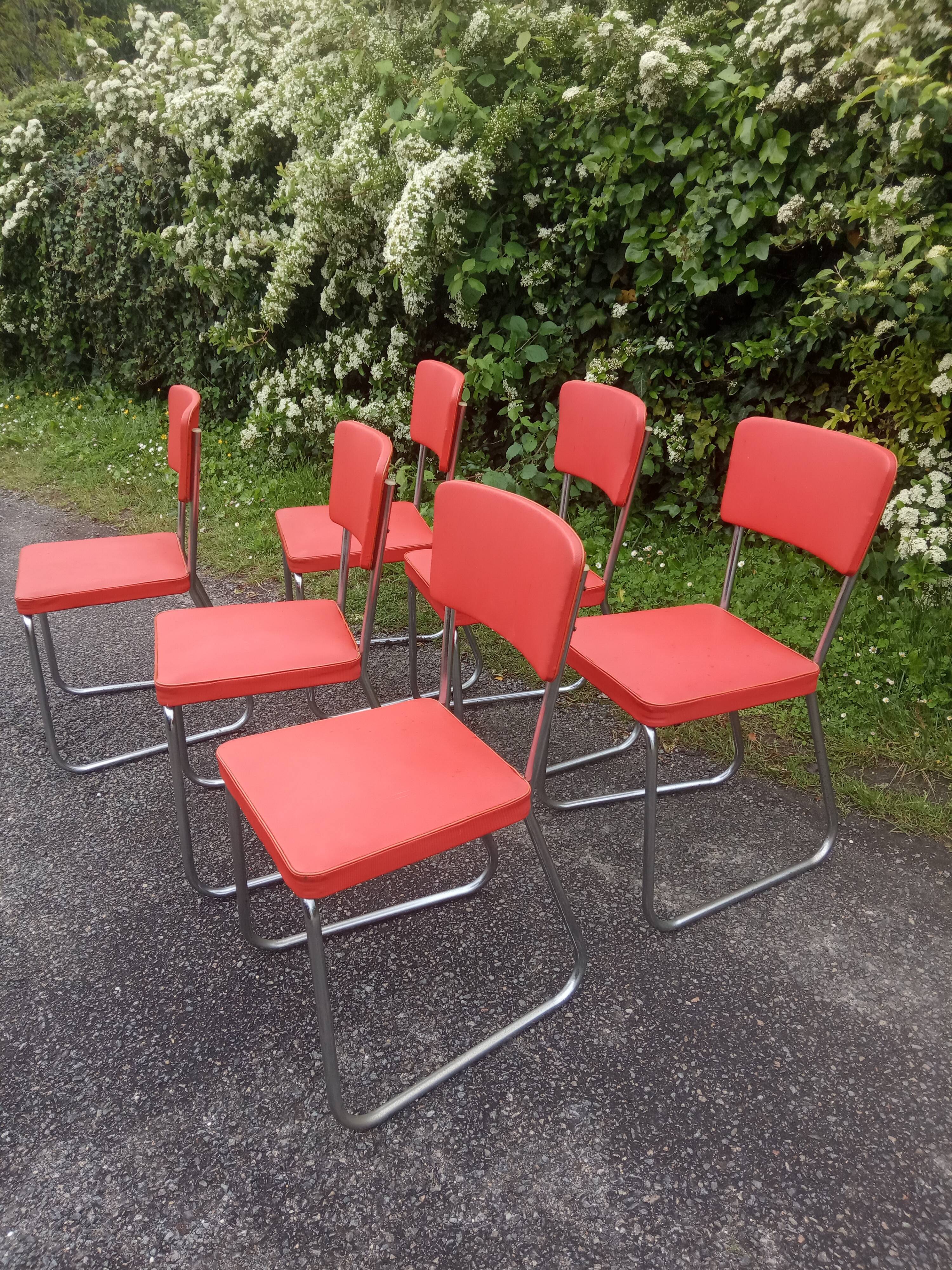 Lot of 6 chairs feet metal sleds