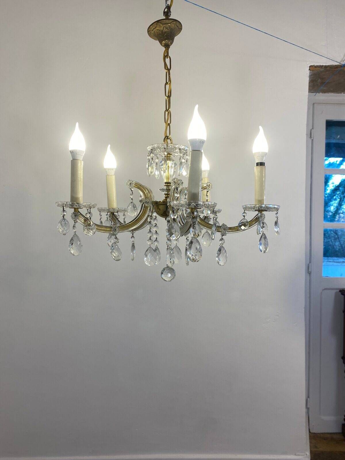 Louis XV style chandelier, glass pendants, 6 lights