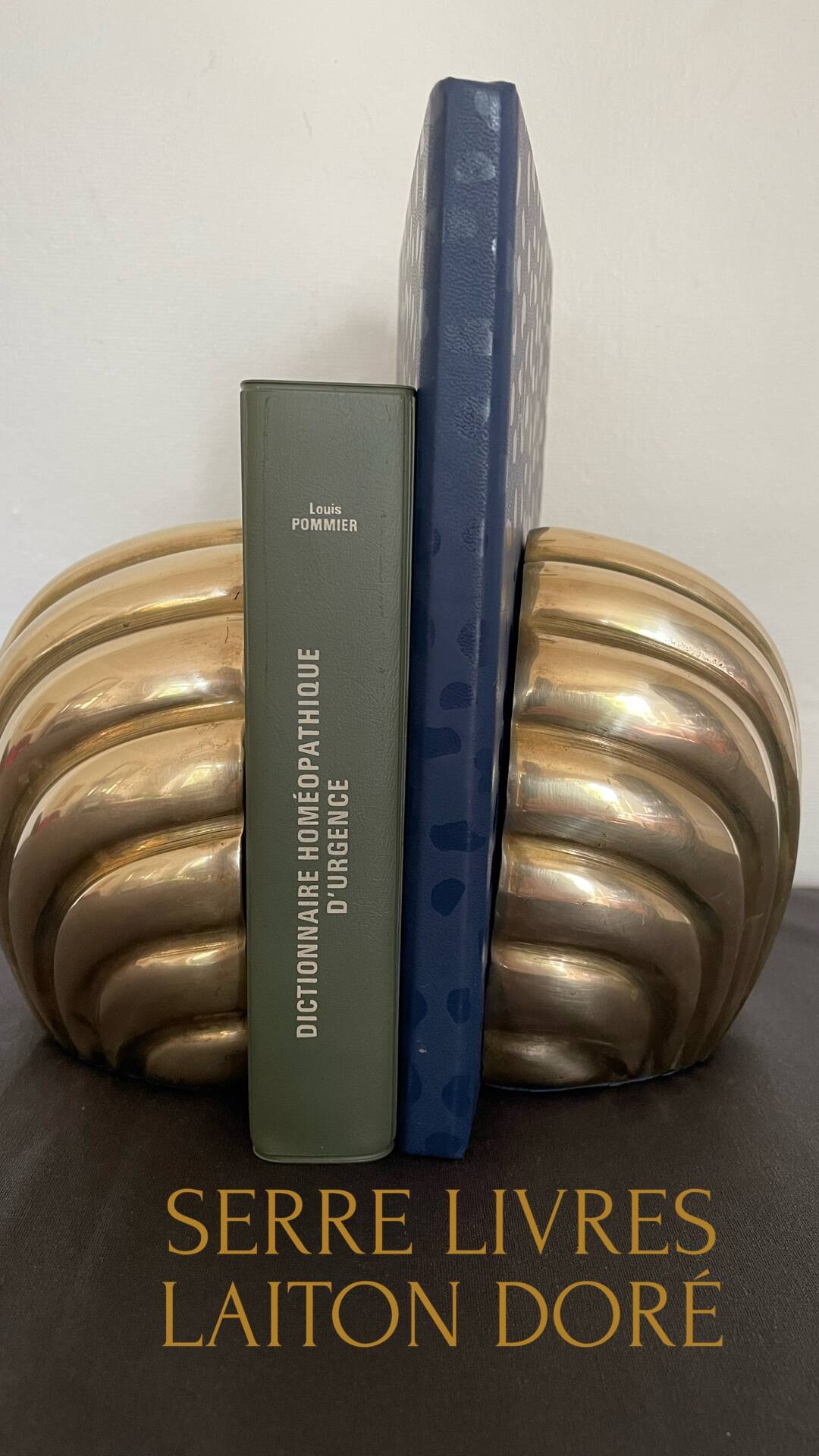 Serre-livres en laiton doré