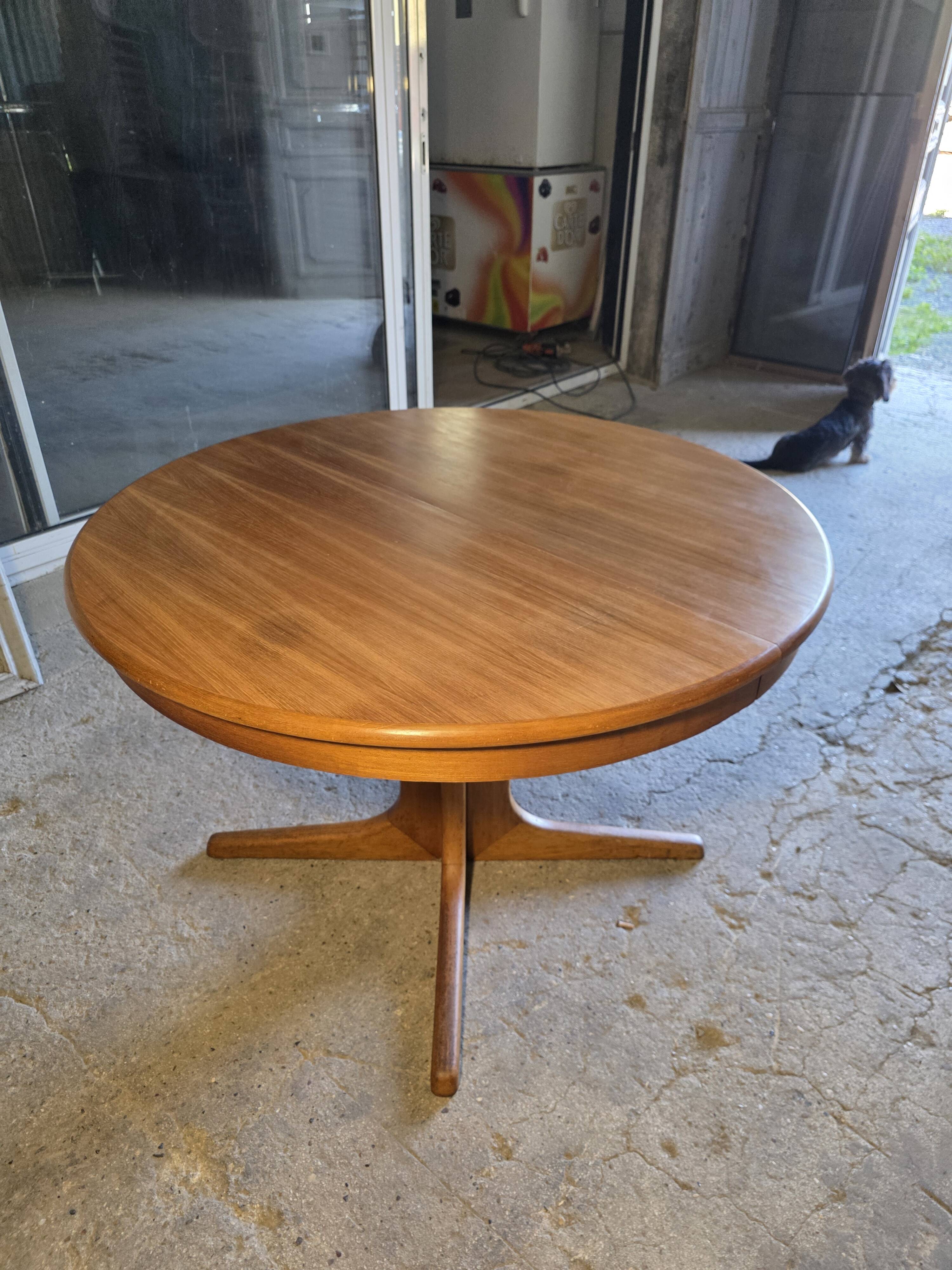 Table Baumann extensible en teck des années 60