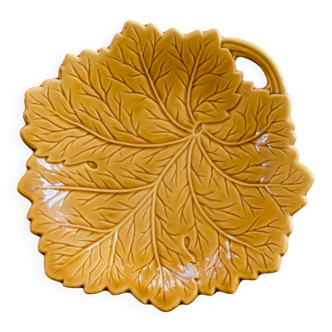 Vintage ochre leaf-shaped pottery catchall.