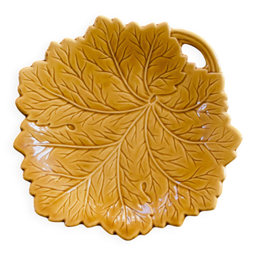 Vintage ochre leaf-shaped pottery catchall.